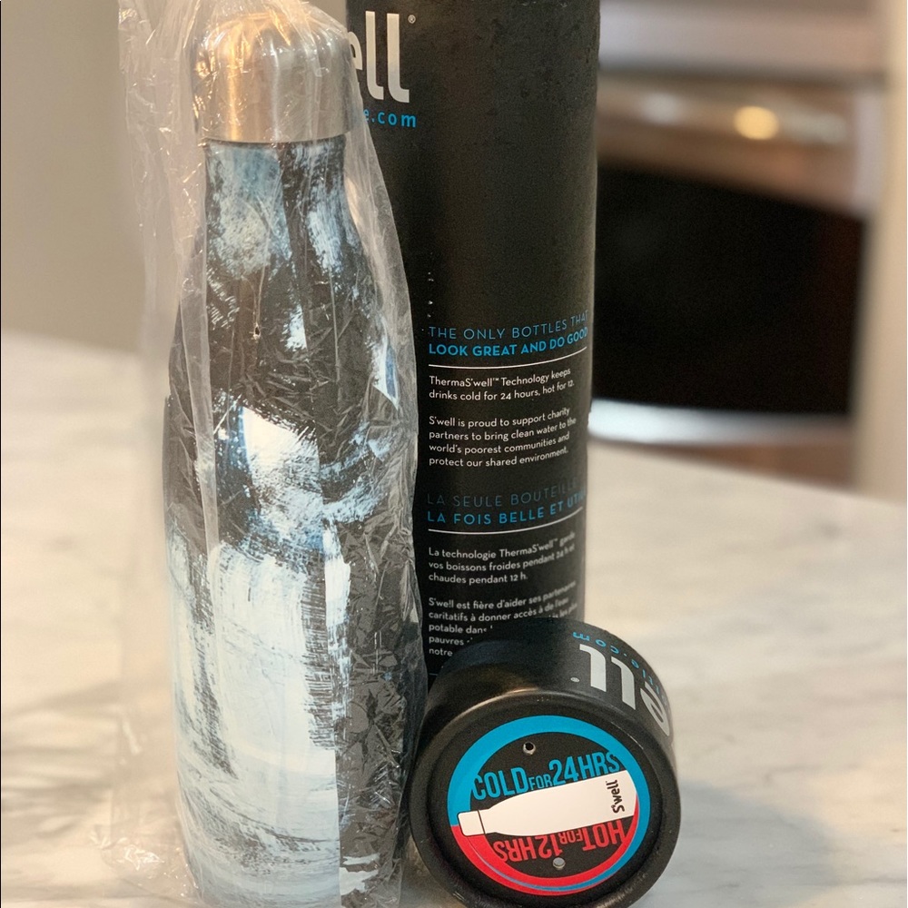 S’well insulated cold hot water bottle